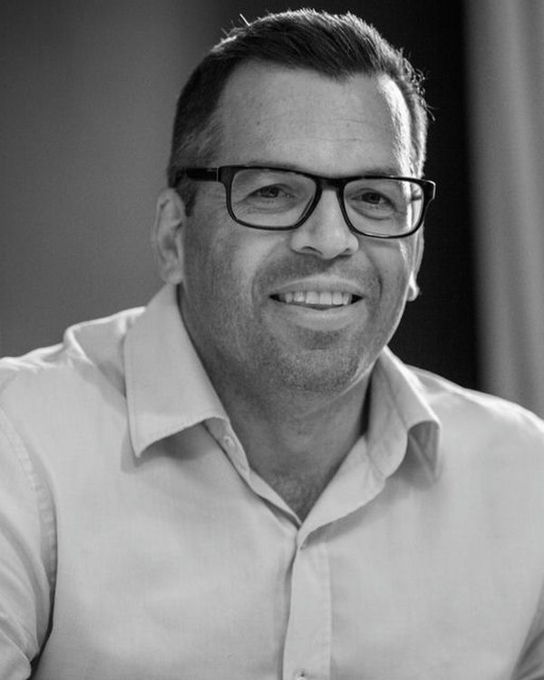 Paul Gray, Chartered Architect