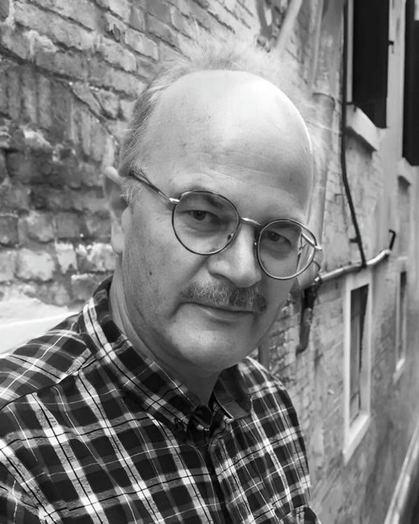 Robert Adams, Chartered Architect